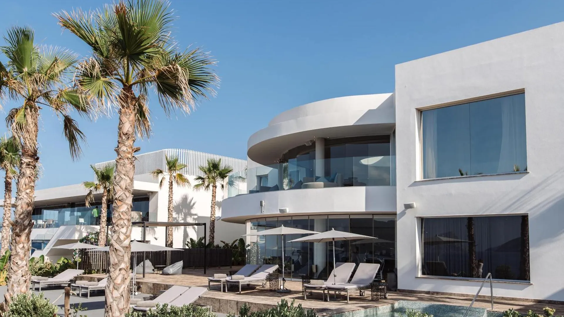 7Pines Resort Ibiza, Part Of Destination By Hyatt San José 5*,